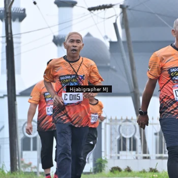 Runner Photo 8055215