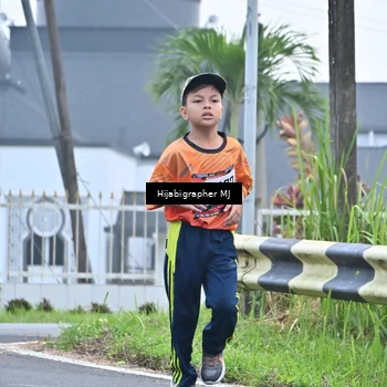 Runner Photo 8055221