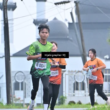 Runner Photo 8055256