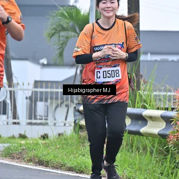 Runner Photo 8055337