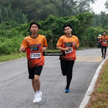 Runner Photo 8055356