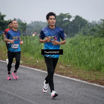 Runner Photo 8055395