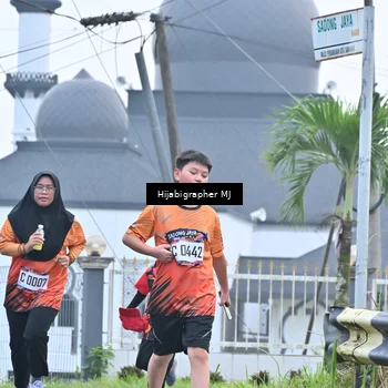 Runner Photo 8055396