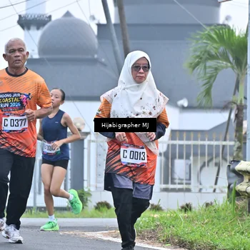 Runner Photo 8055412