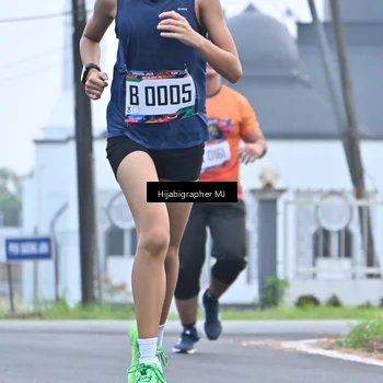 Runner Photo 8055421