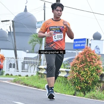 Runner Photo 8055425