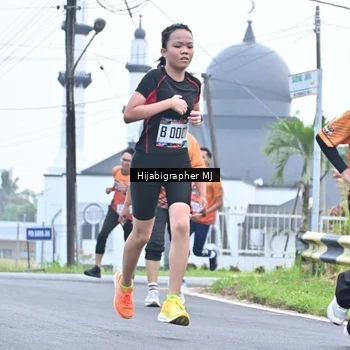 Runner Photo 8055439