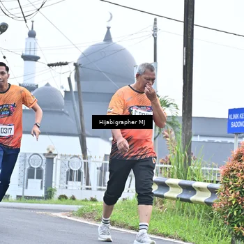 Runner Photo 8055443