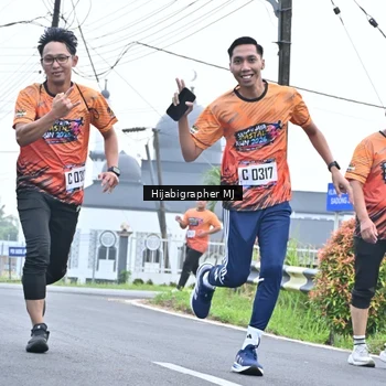 Runner Photo 8055448