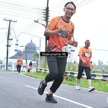 Runner Photo 8055453