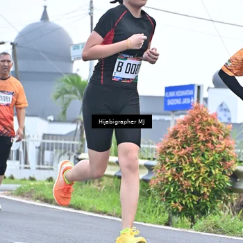 Runner Photo 8055459