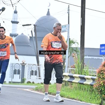 Runner Photo 8055464