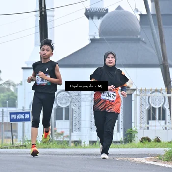 Runner Photo 8055491