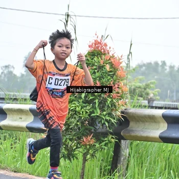 Runner Photo 8055537