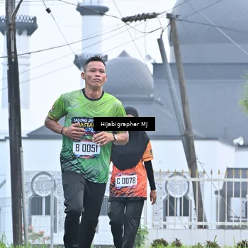 Runner Photo 8055605
