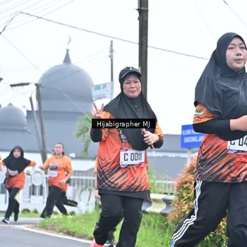 Runner Photo 8055615