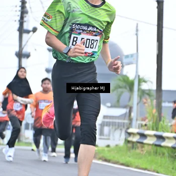 Runner Photo 8055619