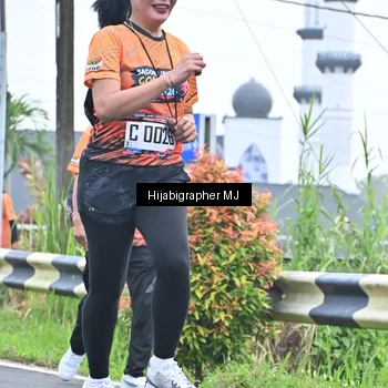 Runner Photo 8055649