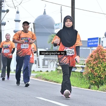 Runner Photo 8055670