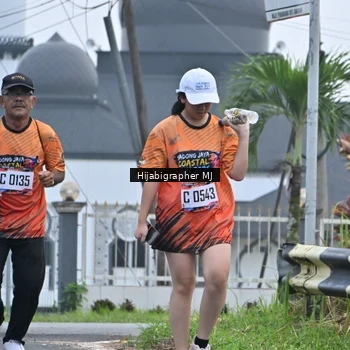 Runner Photo 8055699