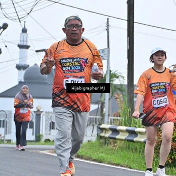Runner Photo 8055700
