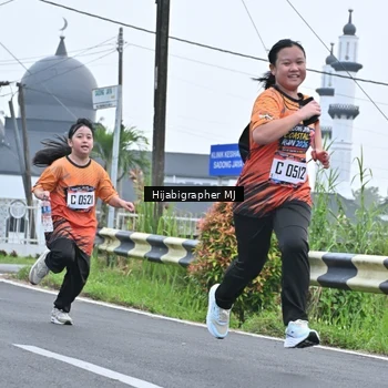 Runner Photo 8055728