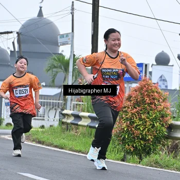 Runner Photo 8055730