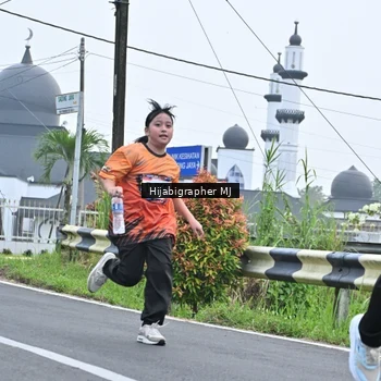 Runner Photo 8055732