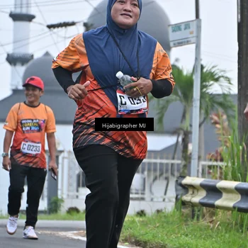 Runner Photo 8055786