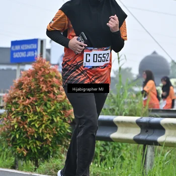 Runner Photo 8055808