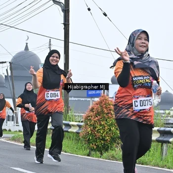 Runner Photo 8055812