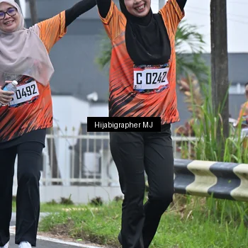 Runner Photo 8055855