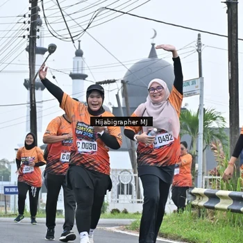 Runner Photo 8055857