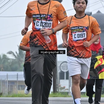 Runner Photo 8055906