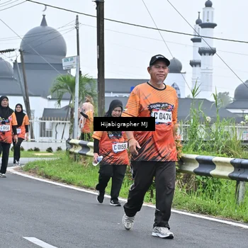 Runner Photo 8055910