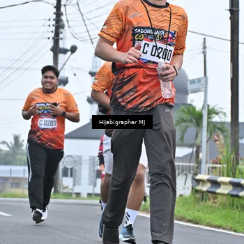 Runner Photo 8055914