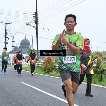 Runner Photo 8055915