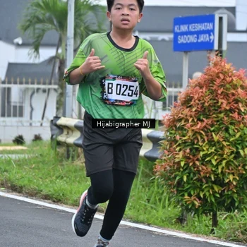 Runner Photo 8055931
