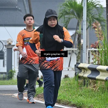 Runner Photo 8055965