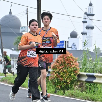 Runner Photo 8055973