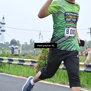 Runner Photo 8056005