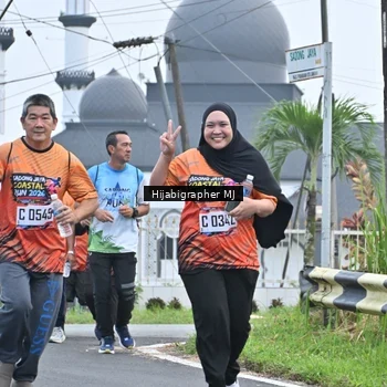 Runner Photo 8056016