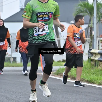 Runner Photo 8056035