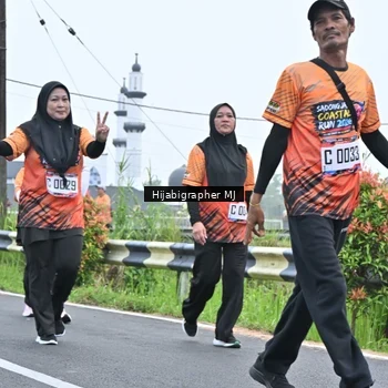 Runner Photo 8056053