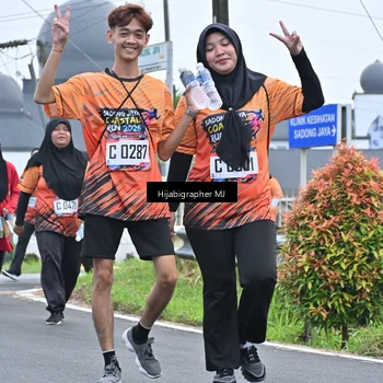 Runner Photo 8056057
