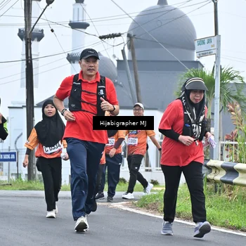 Runner Photo 8056058