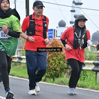 Runner Photo 8056089