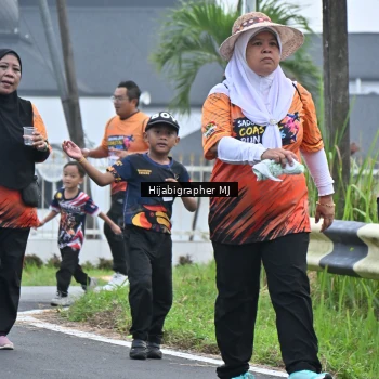 Runner Photo 8056098