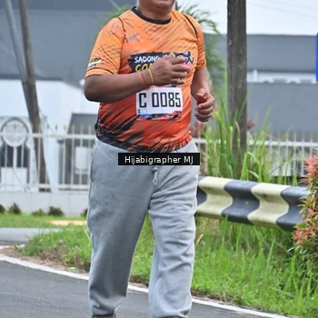 Runner Photo 8056105