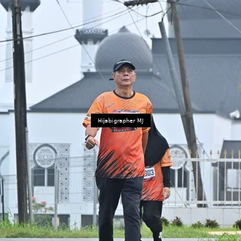 Runner Photo 8056108